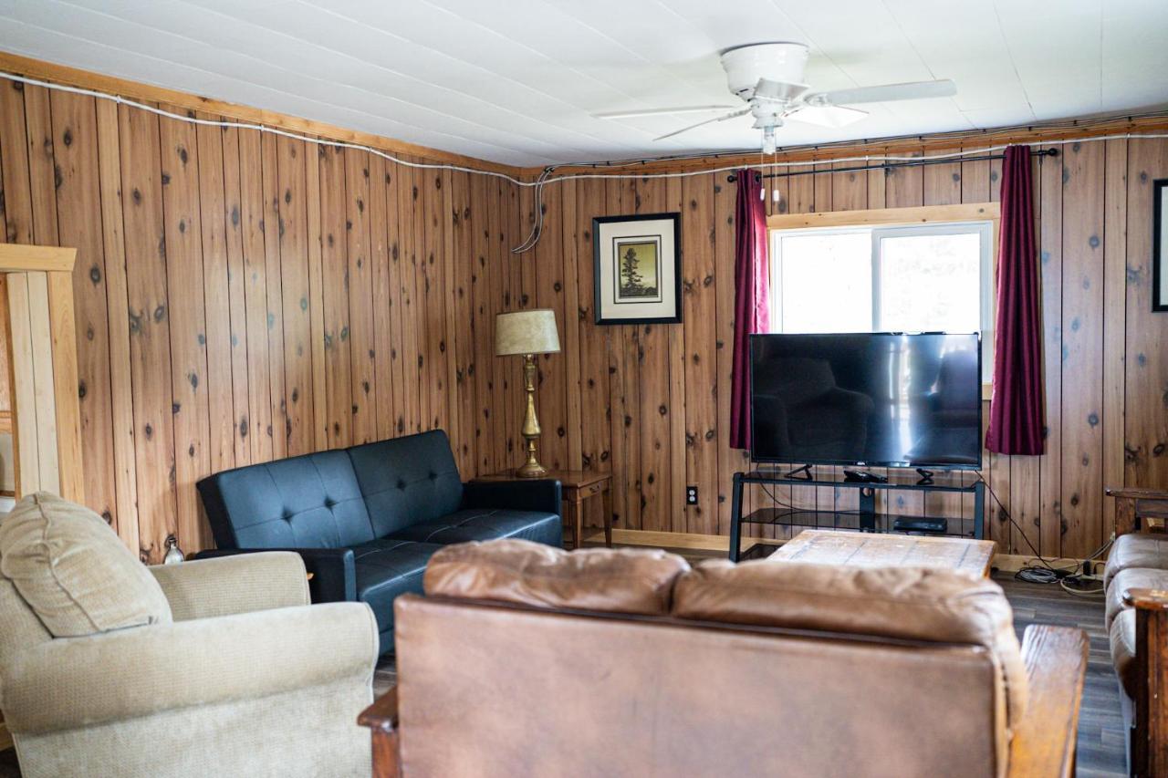 Neptunes Hideaway Tobermory Exterior photo