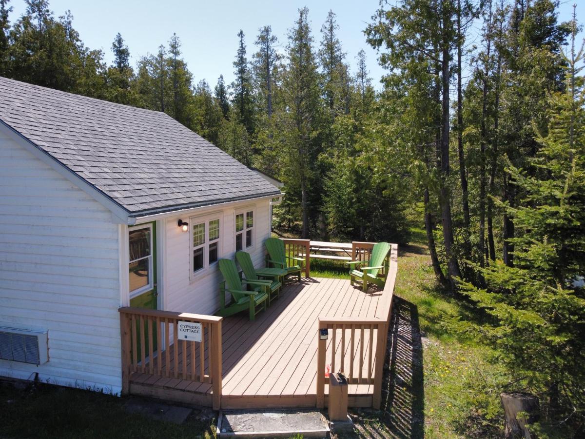 Neptunes Hideaway Tobermory Exterior photo